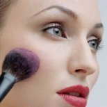 Как да избегнем алергията от козметиката