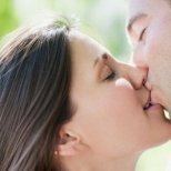 Какви грешки правим при целуването