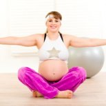 Упражнения за бременни