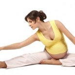 Как да почиват краката ви по време на бременност