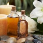 Как етеричните масла влияят върху кожата ни