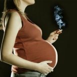 Как да откажем цигарите, когато забременеем?