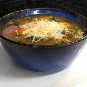 Спаначена супа със сирене