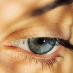Черния  дроб това е една от най честите причини за появата на тъмни кръгове под очите