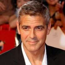 Коя е новата приятелка на Джордж Клуни?