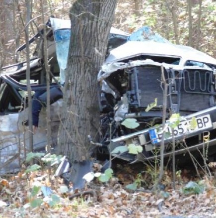 Мъж почина в адска катастрофа на път във Врачанско