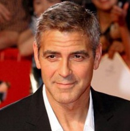 Коя е новата приятелка на Джордж Клуни?