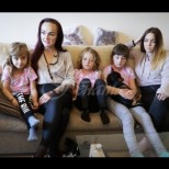 Майка от Норвегия пристигна да живее в България заедно с 6-те си деца