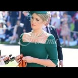 Племенницата на принцеса Даяна възхити модните критици с тоалета и вкуса си на сватбата