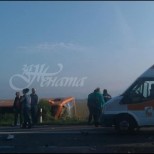Нова катастрофа на автобус и ТИР на магистрала Тракия -7 линейки извозват пострадалите