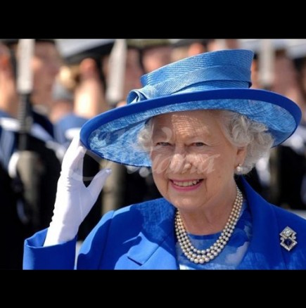 Кралица Елизабет II е родена на 21 април! Ето защо обаче празнува своя рожден ден днес