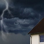 Жълт код за гръмотевични бури и превалявания в половин България