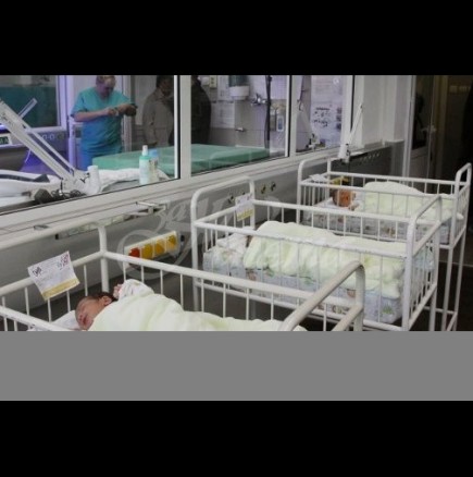 Да родиш в Англия няма нищо общо с раждането в България-Ето какви са процедурите на Острова