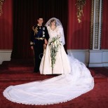 37-годишна тайна със сватбената рокля на принцеса Даяна беше разкрита