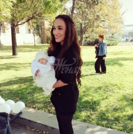 Щастлив момент в живота на Мария Илиева и нейното бебе