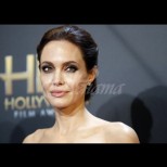 Анджелина Джоли с нов цвят на косата-Отива ѝ!