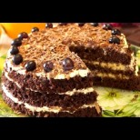 Светкавична торта: отнема 15 минути с печенето, а резултатът радва небцето с часове!