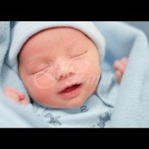 Бебе се роди в най-мощния енергиен момент от 100 години насам 