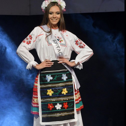  "Мис България" за 2018 г. е 18-годишната Теодора Мудева от Бургас (снимки)
