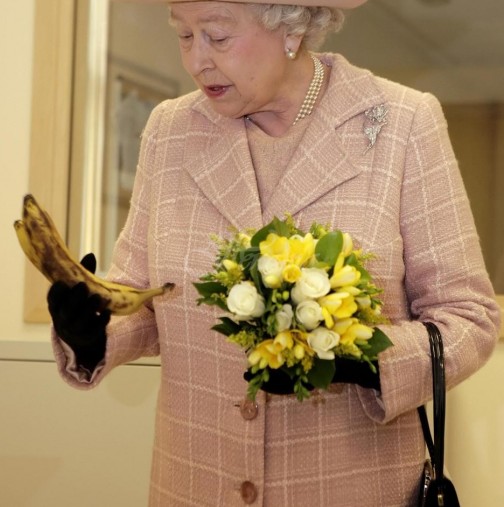 Готвачът на Елизабет II с шокиращо разкритие, как кралицата яде банан