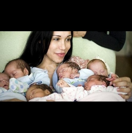 Помните ли майката, която роди осемзнаци през 2009? Ето как изглеждат дечицата й днес: