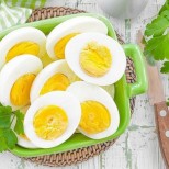 Ново проучване доказа, че все пак повече яйца в менюто са вредни 