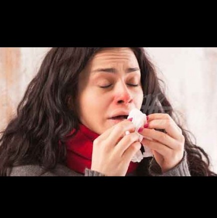 Кихане, кашляне, течащ нос - как да различим алергия от настинка: най-честите признаци