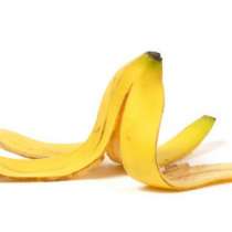 Обелките от банани лекуват хемороиди и акне! Не ги изхвърляйте!