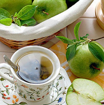 Диета с ябълки и зелен чай-отслабване 3-5 кг за 3 дни