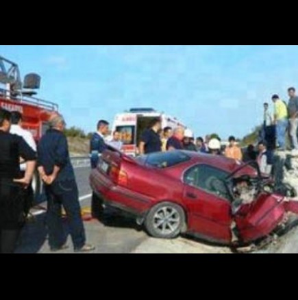 4 момчета умират в тежка катастрофа, а когато отварят багажника на колата...