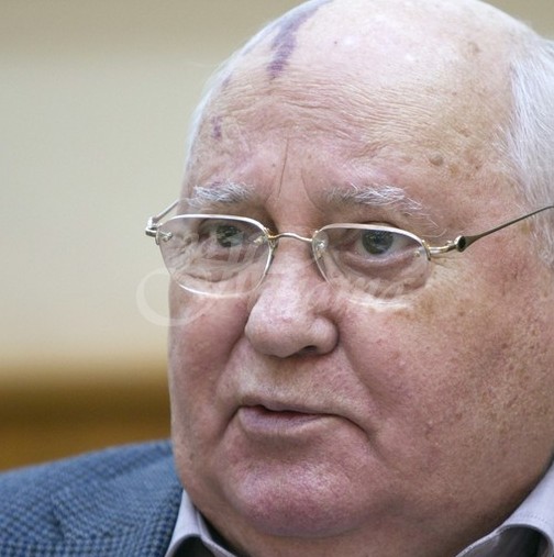 Михаил Горбачов закъса - В болница е