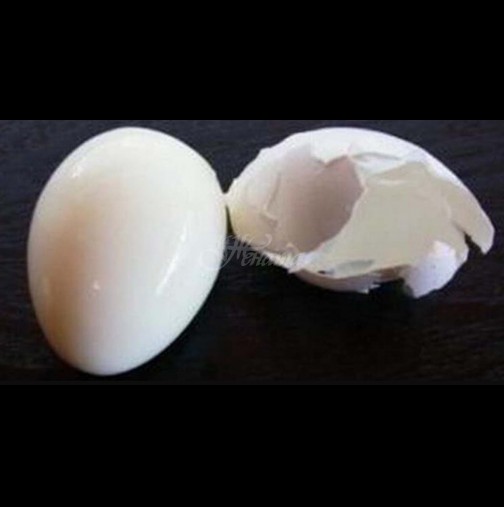 Как да сварим яйцата така, че черупката буквално да пада от яйцето - супер лесно е и отнема секунди: