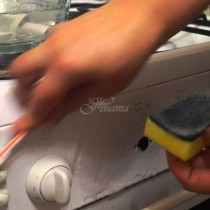 Копчетата на печката блестят от чистота-Само 2 минути и готово!