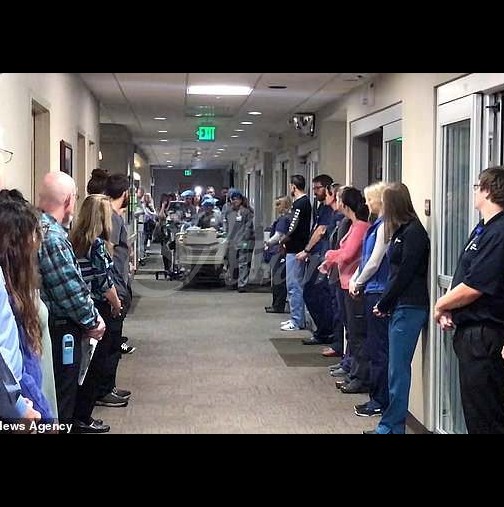 Над 100 доктори и сестри се наредиха в редица, за да отдадат последна почит към тази медицинска сестра