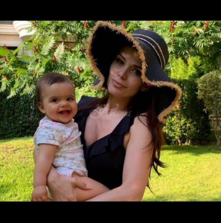 Дъщеричката на Преслава предизвика фурор в мрежата с това сладко видео - вижте реакцията ѝ (Видео):