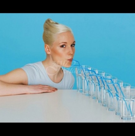 2 литра на ден са пълен мит - ето всички истини и заблуди за това, колко вода да пием дневно: