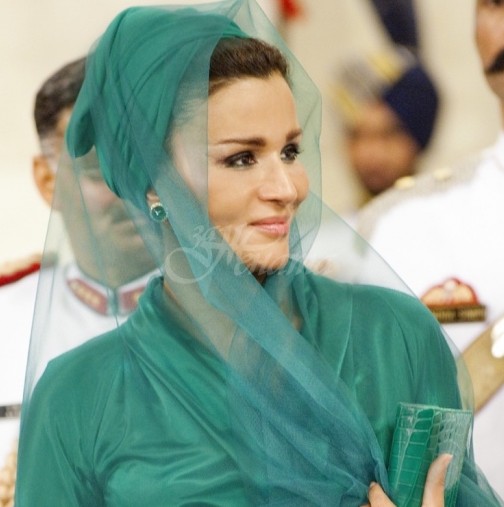 Принцесата, която дръзко захвърли бурката - ето я най-влиятелната и стилна жена в Арабския свят (Снимки):