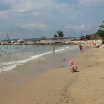 10 опасни за плуване плажове по българското Черноморие-водовъртежи и огромни дънни ями поглъщат плажуващите