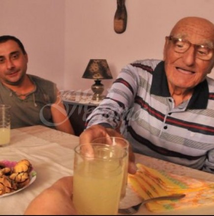 Български дядо на 104 години не е боледувал никога-Ето с какво се е занимавал
