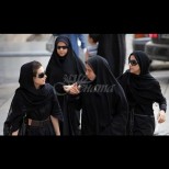 Ето как изглеждаха иранските жени, преди да им наденат бурките - уникални ретро кадри (Снимки):