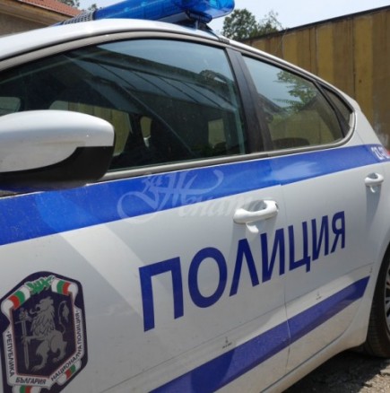 Мъж преби и простреля жена си на бензиностанция в София