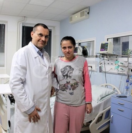 Български лекари спасиха живота на млада жена с инсулт и разкъсана сънна артерия без да я режат