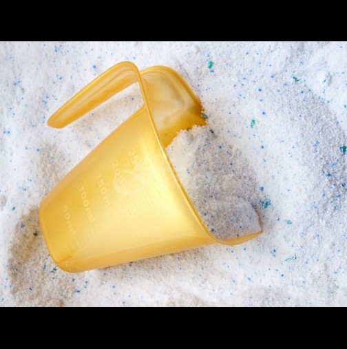 Ето как веднага да проверим качеството на праха за пране - прост трик с неочакван резултат: