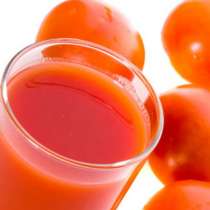 Как може да ви помогне чаша доматен сок?