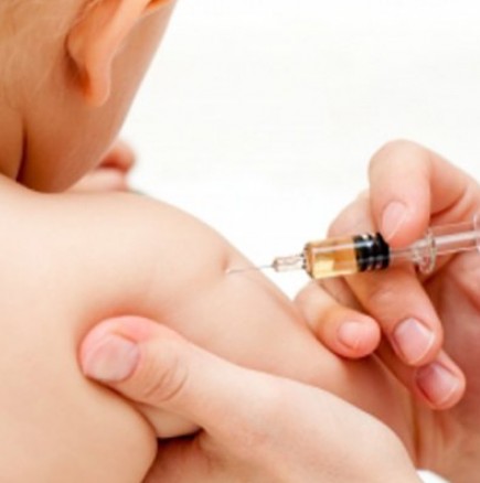 Бебе почина след ваксинация