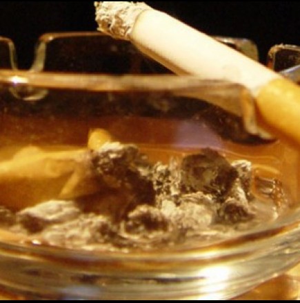 3 бързи начина за премахване на неприятната миризма от цигари