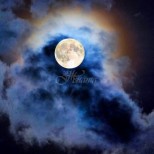 Днес изгрява "Червейна Луна" - пълнолунието на 9 март ни приближава към успеха и носи възраждане: