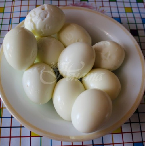 Кога яйцето става опасно при варене - ако видите това по него, по-добре го изхвърлете - токсично е!