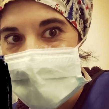 Медицинска сестра с COVID-19 се самоуби, за да не зарази други хора