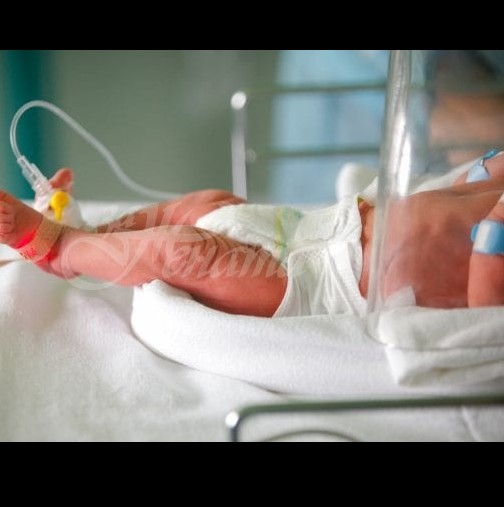 Роди се първото бебе с коронавирус